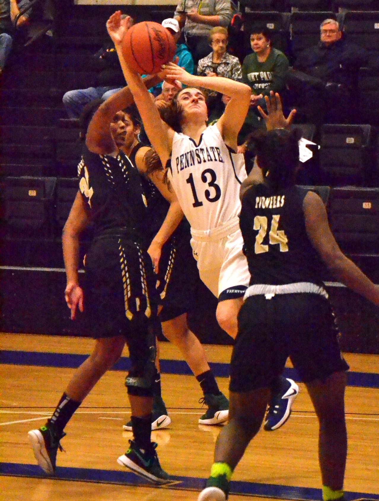 Lady Roaring Lion's basketball drop their second straight