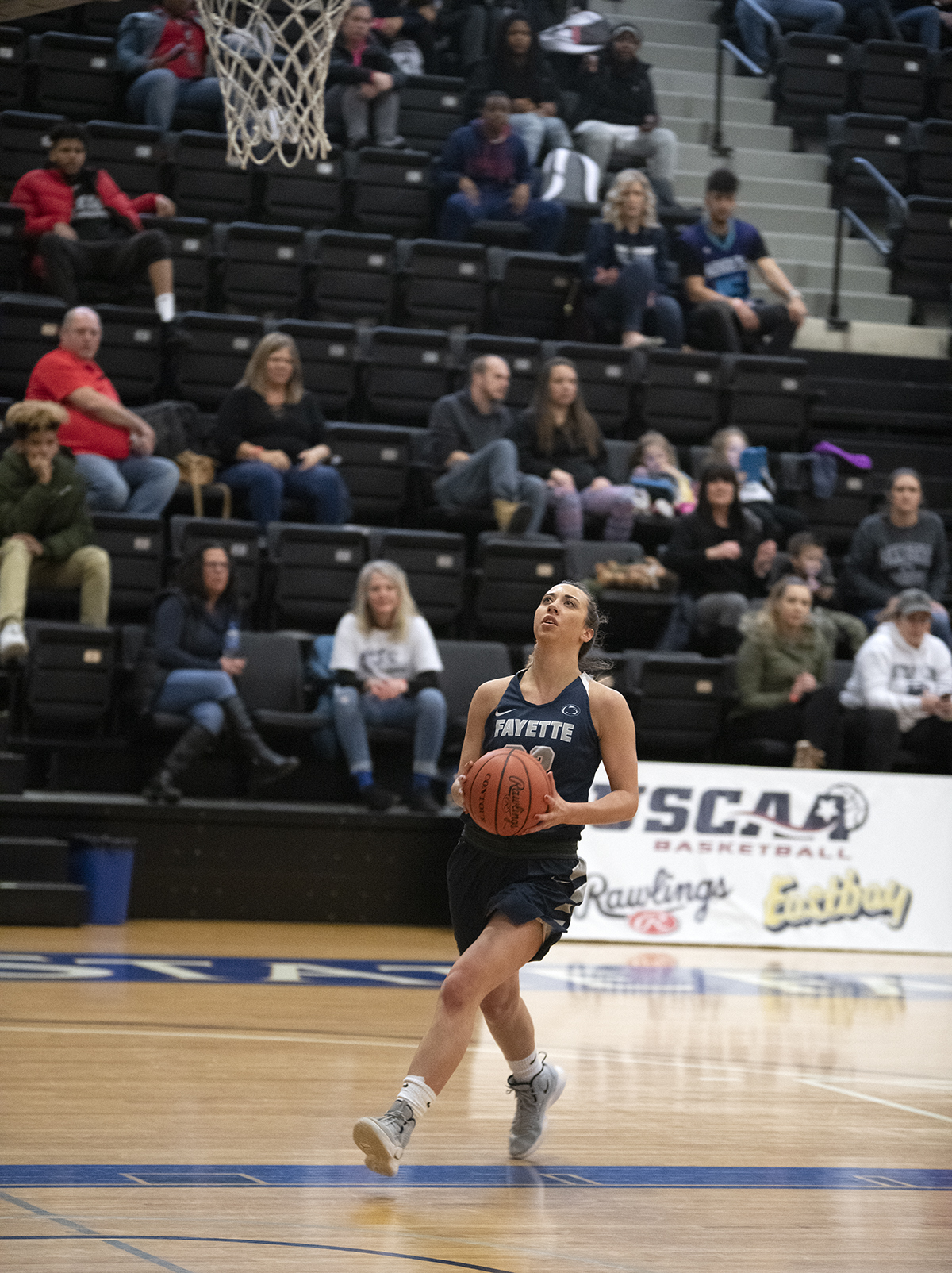 WBB falls to top-seed in USCAA QFs