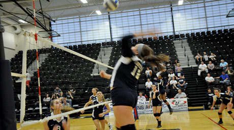 Fayette sweeps in Sunday's volleyball matches
